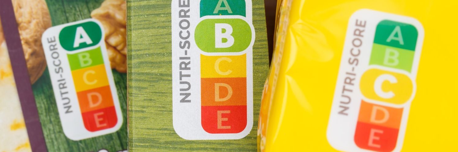 Der Nutri-Score abgebildet auf drei verschiedenen Verpackungen.